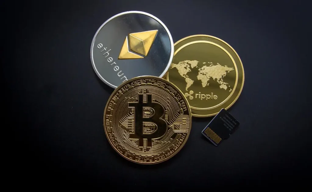 Les 3 principales cryptos : bitcoin, ethereum et ripple